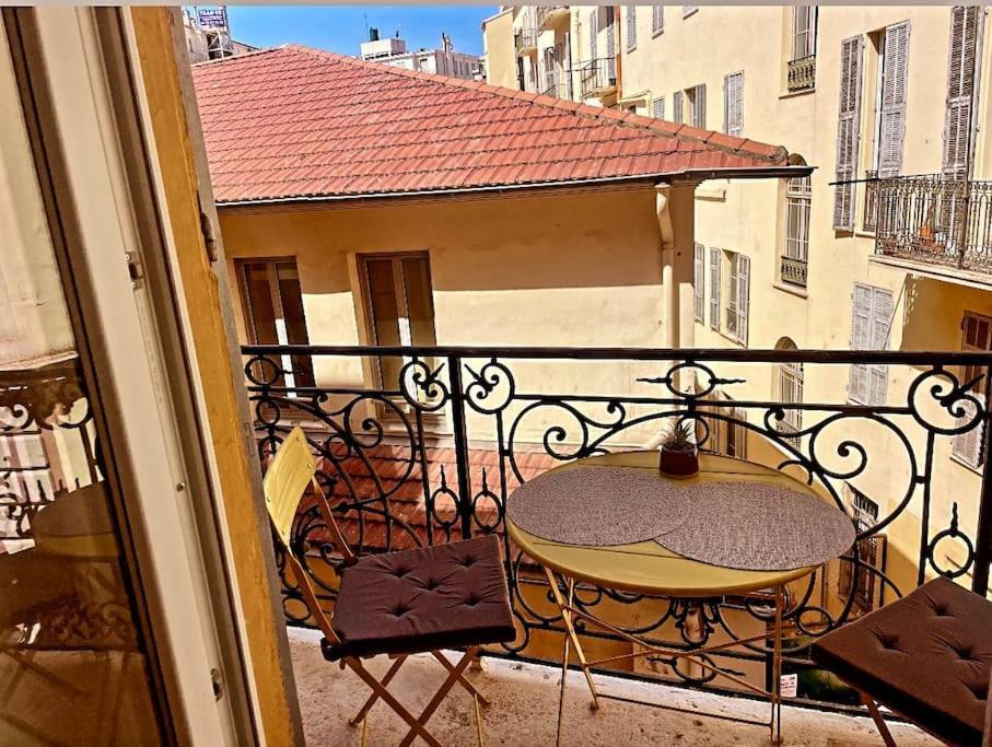 Massena Street, 2 Rooms Balcony Nizza Esterno foto