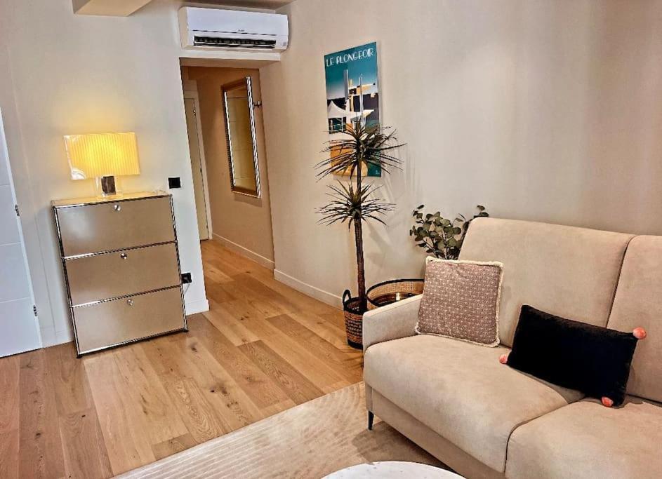 Massena Street, 2 Rooms Balcony Nizza Esterno foto